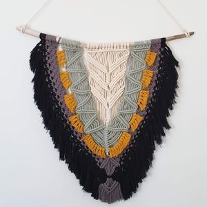 Macrame wall hanging